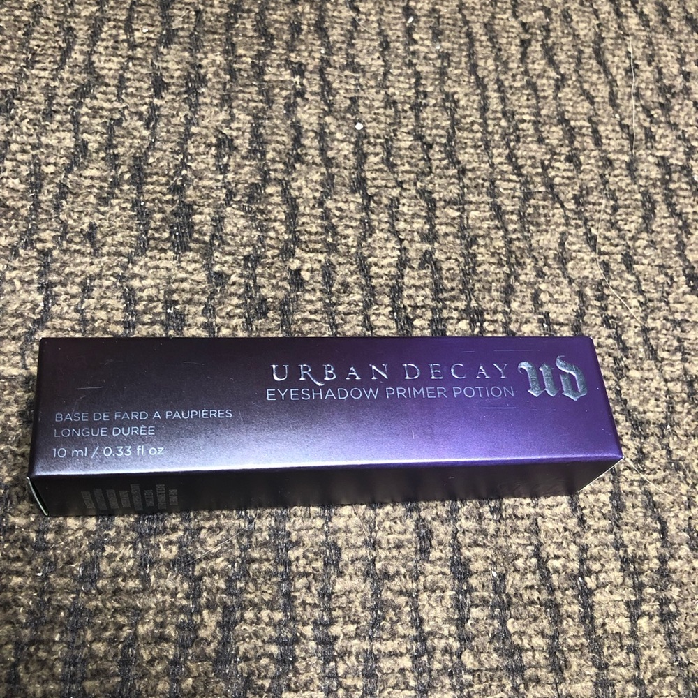 Brand New Eyeshadow Primer Potion